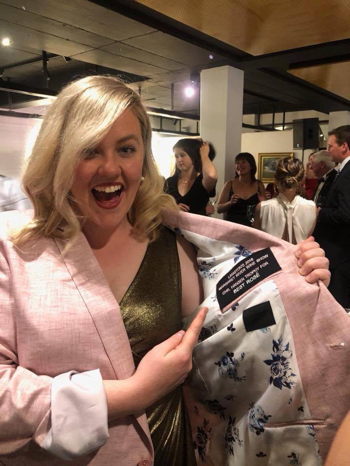 Lady Margo Rosé wins the “Pink Jacket”